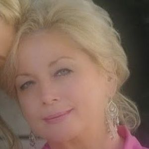 Meet your Posher, Debra